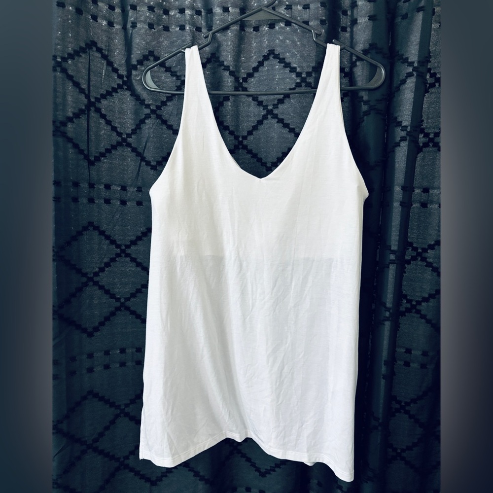 Athleta Essence Workout Tank with Built in Bra